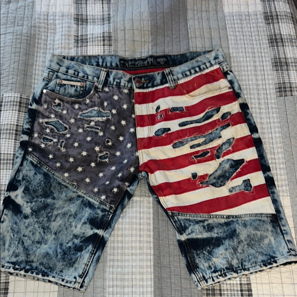 The Heritage by America shorts